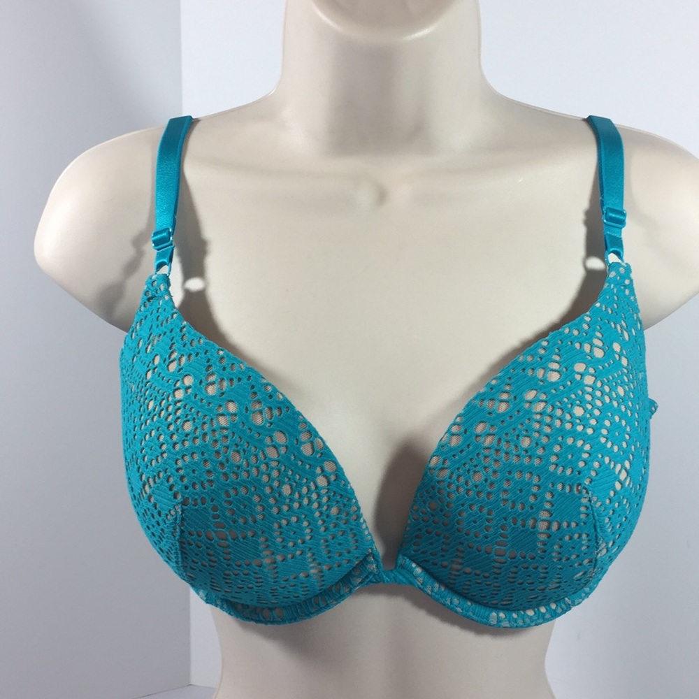 Victoria Secret push up bra 34DD